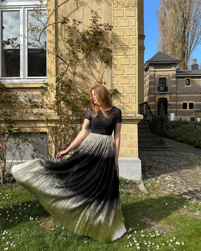 Une robe qui danse avec la lumière ✨
Retrouvez @marfilbarcelona en showroom 📍22 Av. Victor Tesch à Arlon🪞
Et découvrez toute la collection Cérémonie, pensée pour vos plus belles occasions.

#marieschweisthal #bridal #provincedeluxembourg #marieschweisthalatelier #robedemariée #customweddingdress #bridaldress #couturedesigner #atelier